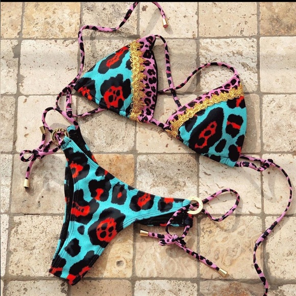 Pina Colada Bikini - Picture 2 of 6